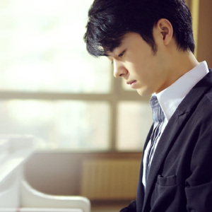 国产激情在线神山奈奈拍摄AV儿子AV
